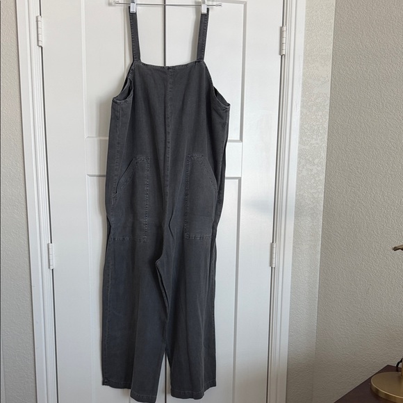 Universal Thread | Pants & Jumpsuits | Universal Thread Charcoal Denim ...